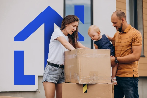 jeune-famille-avec-petite-fille-emmenageant-dans-une-nouvelle-maison